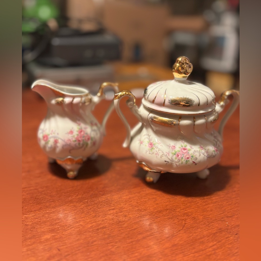Lefton Heirloom Rose sugar and creamer set